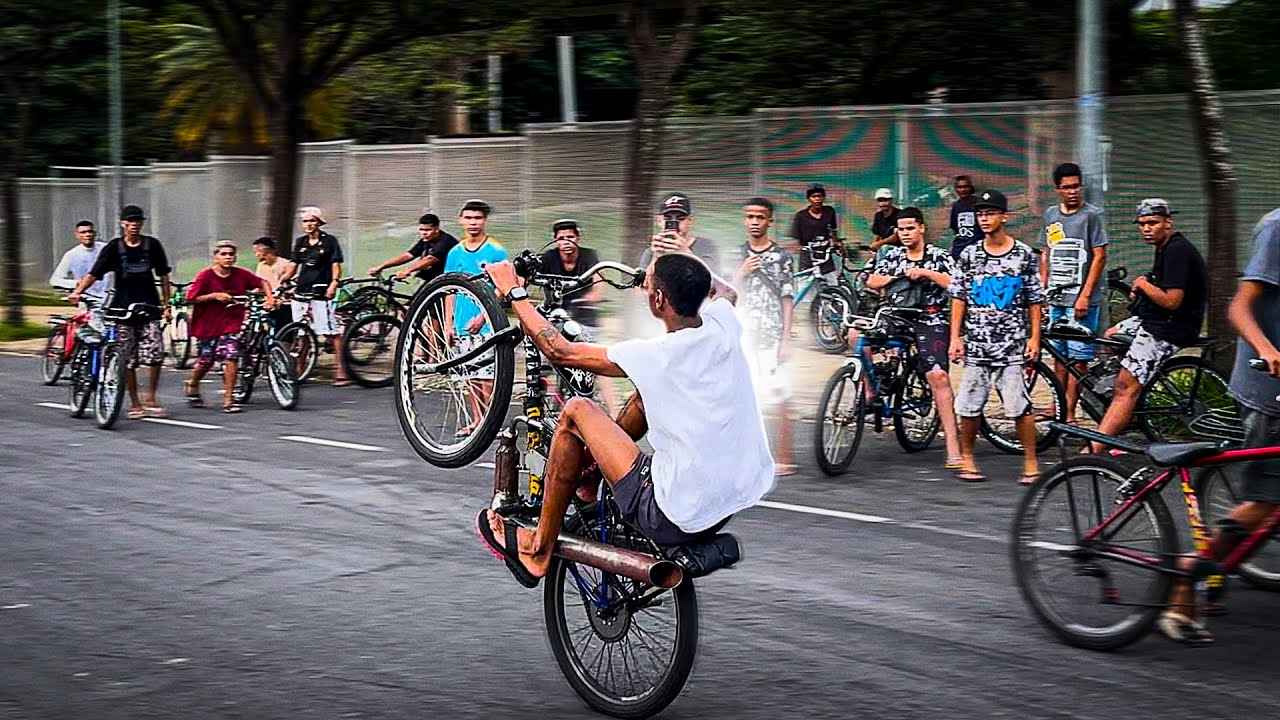 PRIMEIRO ENCONTRO DE BICICLETA DO ANO MEGA LOTADO * só menino bom *