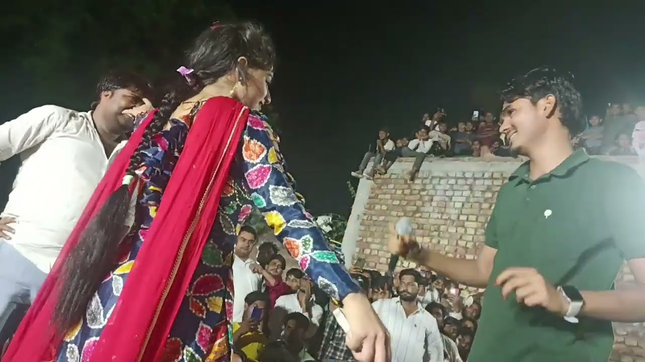 Aslam Singer Nach program Dancer Sanjana Choudhary @Aslam-singer @AslamSingerPersonal 9813297485