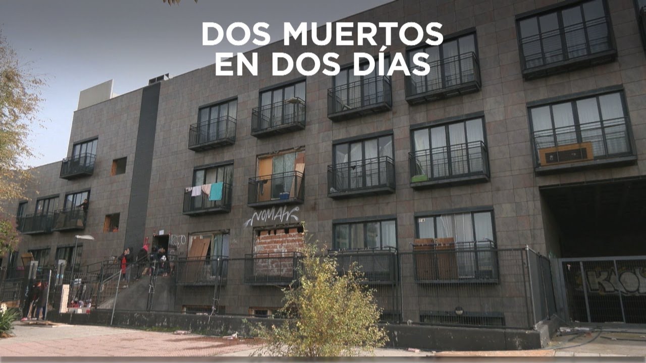 Muere una joven intoxicada en el 'hotel okupa' de San Blas