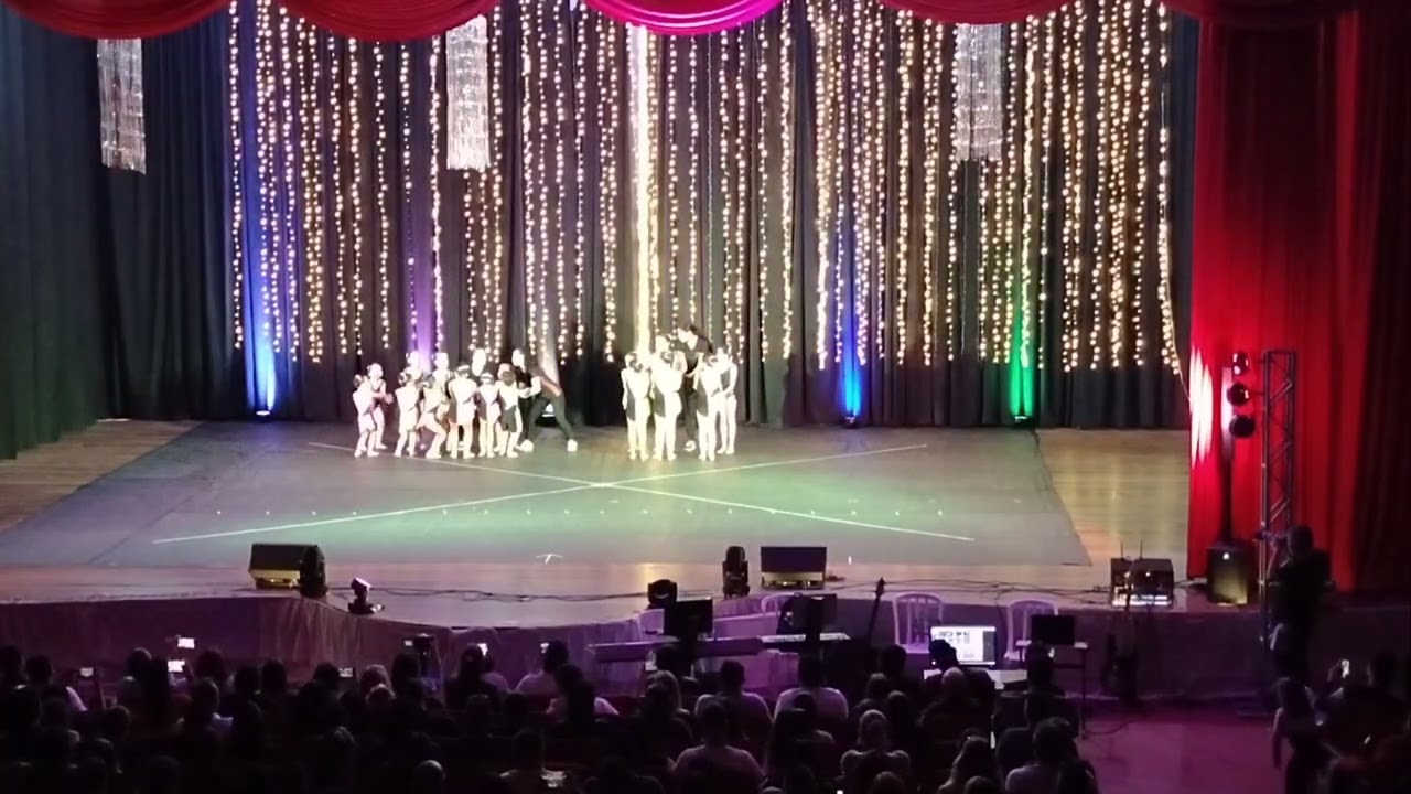 Espet&aacute;culo Volta ao Mundo - uma viagem dan&ccedil;ante - Studio Dance Motive 2024