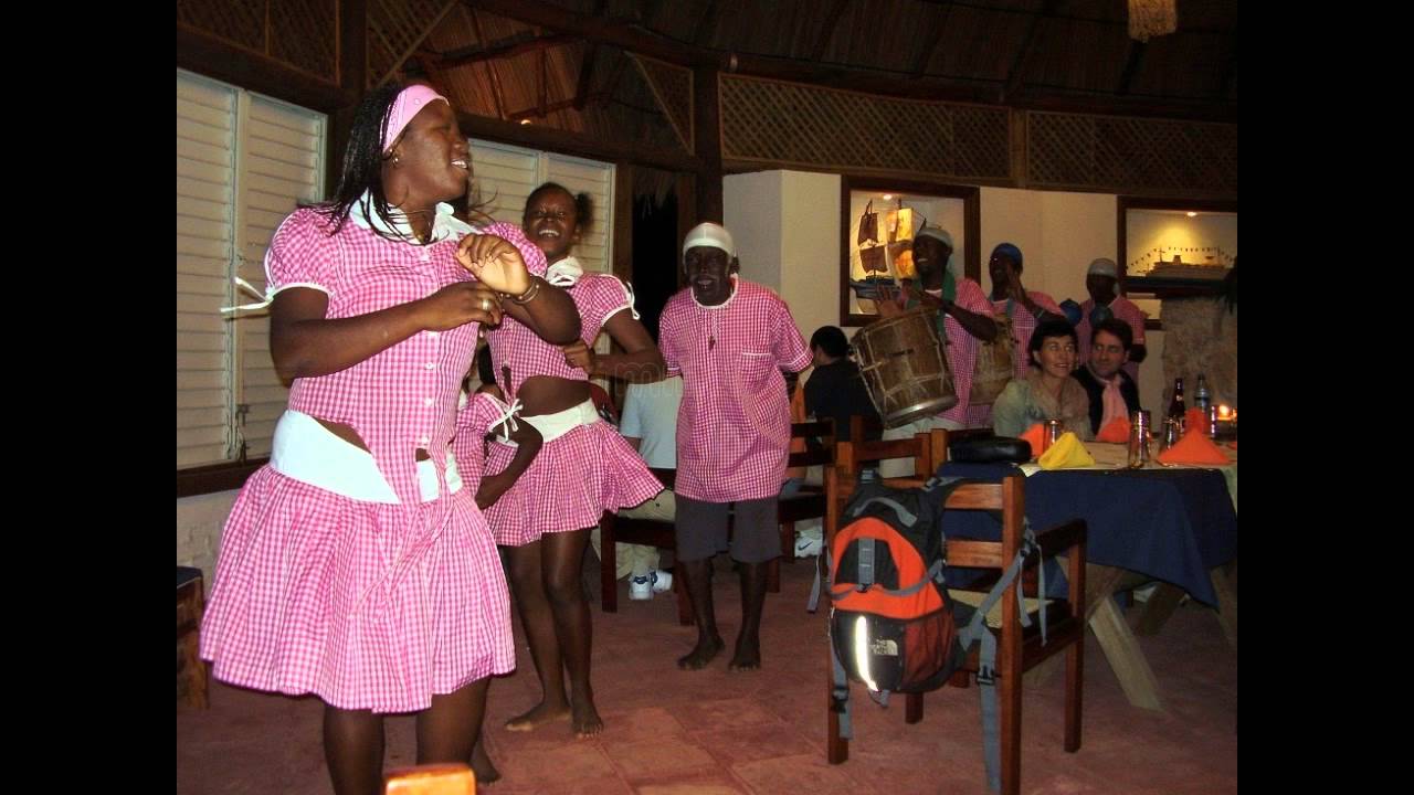 Puerto Barrios: Mi Pueblo Garifuna Canta Robinso Sanchez