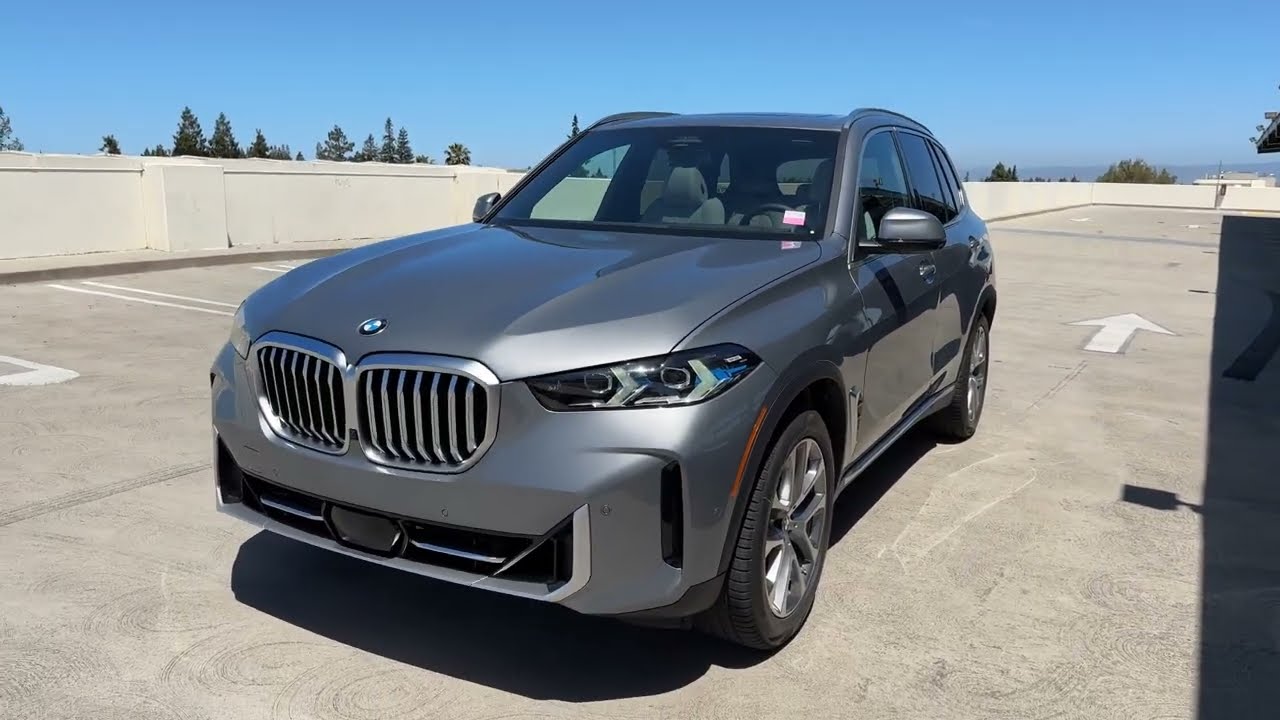 First look at the 2025 X5 xDrive40i in Skyscraper Grey | 4K