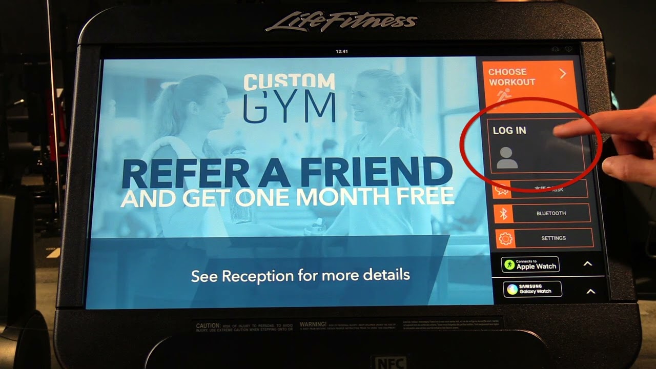 Life Fitness SE3HD Console Video #4 Workout Tracking HALO