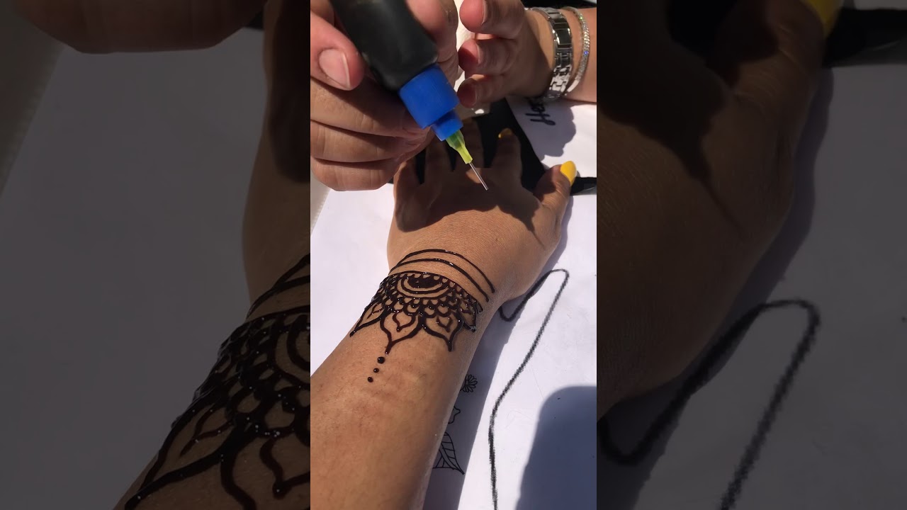 HENNA TATTOO / SAFE HENNA / BLACK HENNA TATTOO / HENNA TATTOO ASMR / CARIBBEAN FEST / SHORT #henna