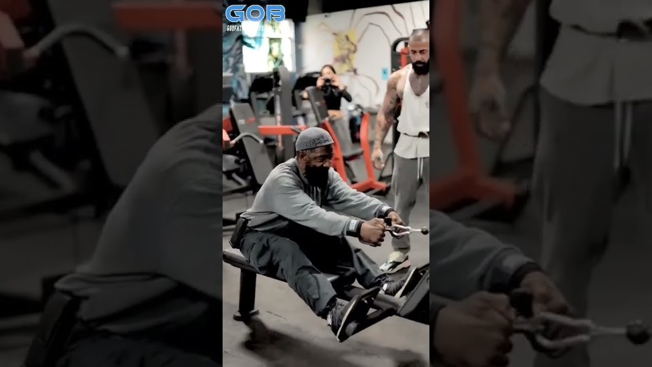 Ряд сидений выполнен ПРАВИЛЬНО!
