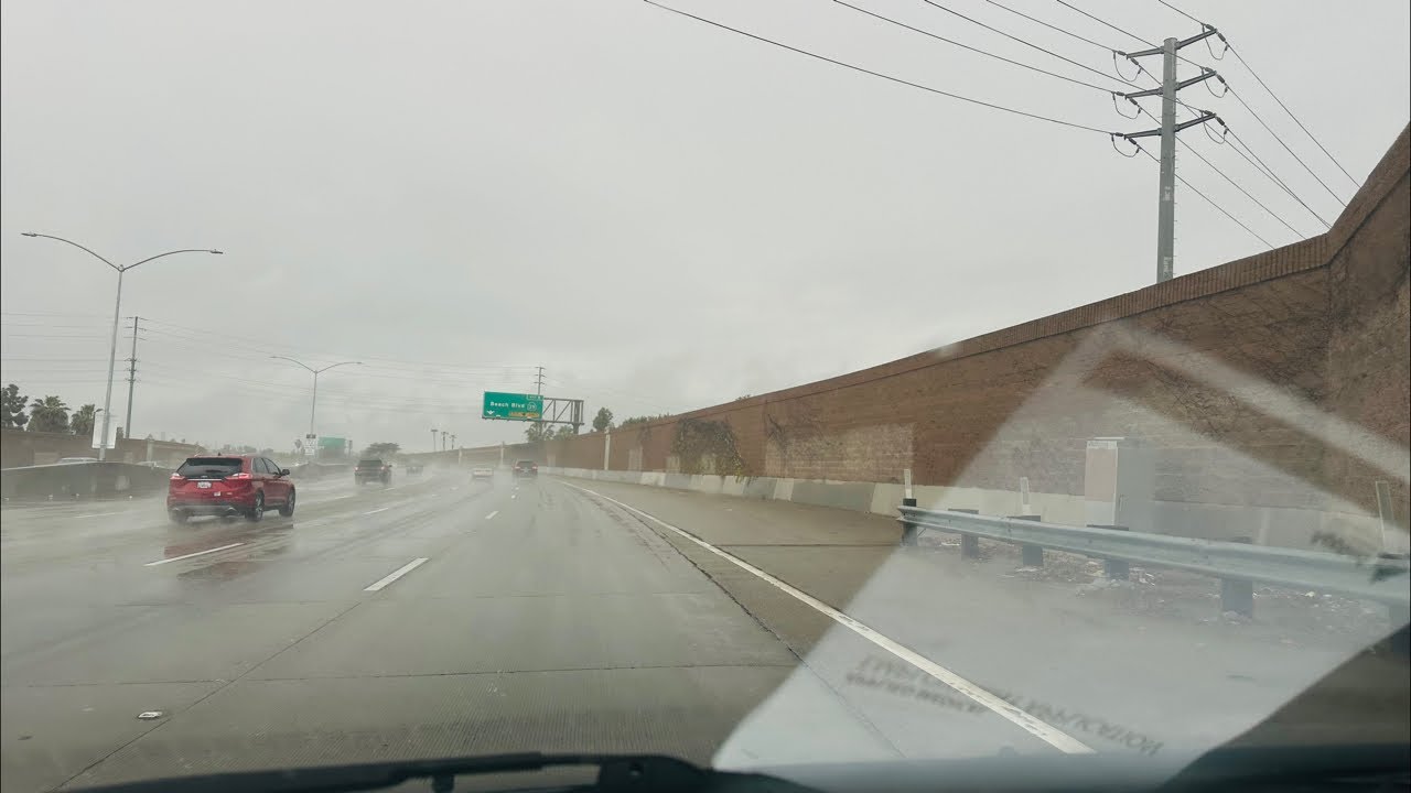 Tết Tết. Trời mưa xối xả-Live 5 phút in California 