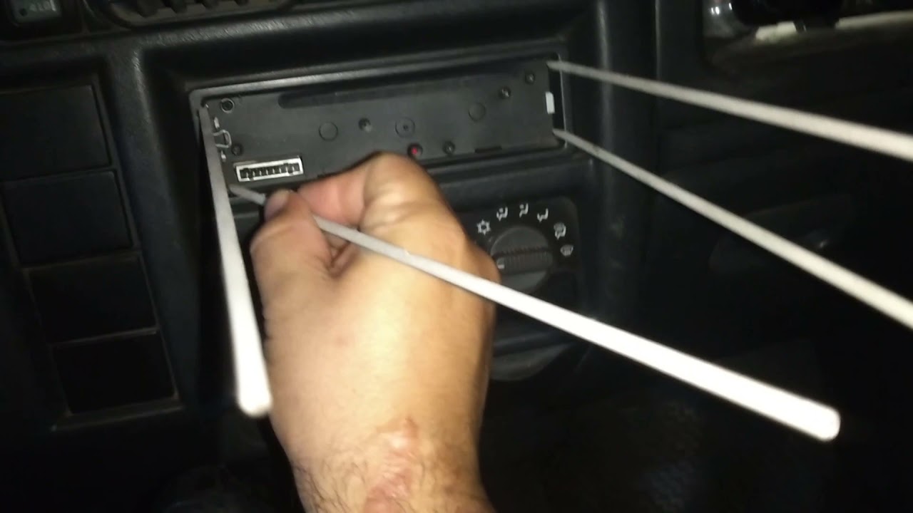 desinstalacion stereo original Chevrolet S10