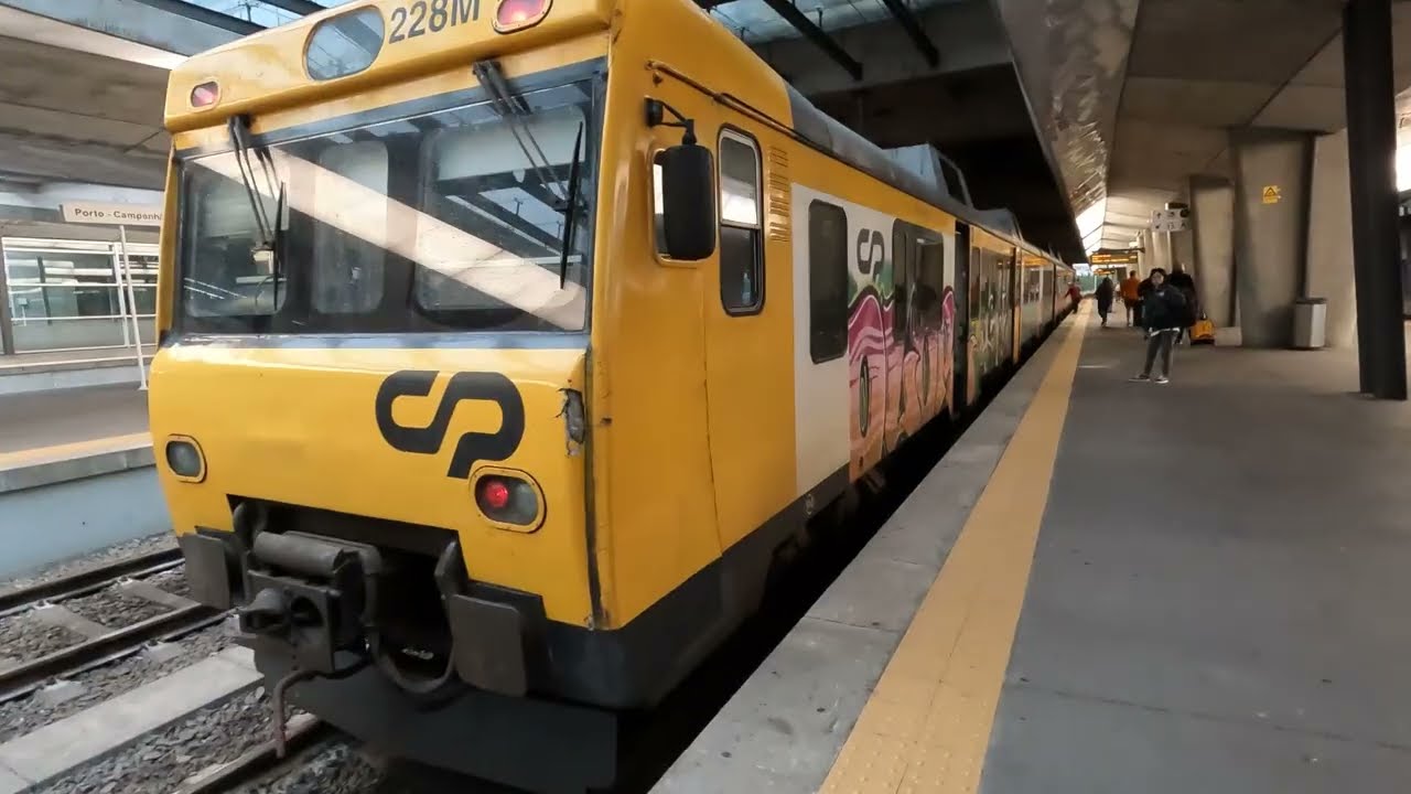 592.2 CP - SuperMAN Ateinsa / Macosa - Linha / Line Oporto - Vigo (Train Internacional)