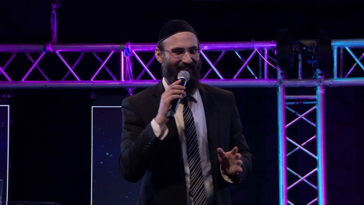 הרב רפאל אוחיון בסיפור אישי (עם כתוביות בעברית)