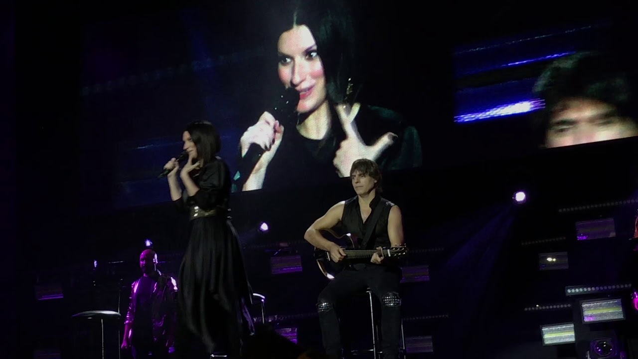 Laura Pausini - La Solución / Amores Extraños - Guayaquil - Hazte Sentir World Tour 2018