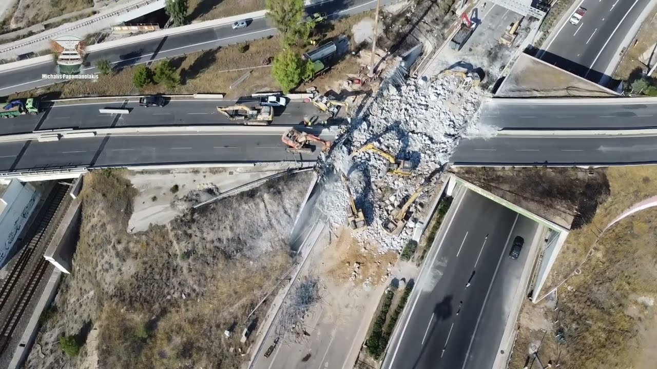 Δείτε τι συμβαίνει σήμερα στην κατεστραμμένη γέφυρα, πλησίον της Διώρυγας Κορίνθου
