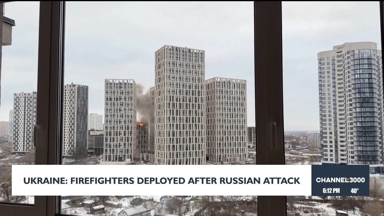 Ukraine: Firefighters deployed after Russia attack