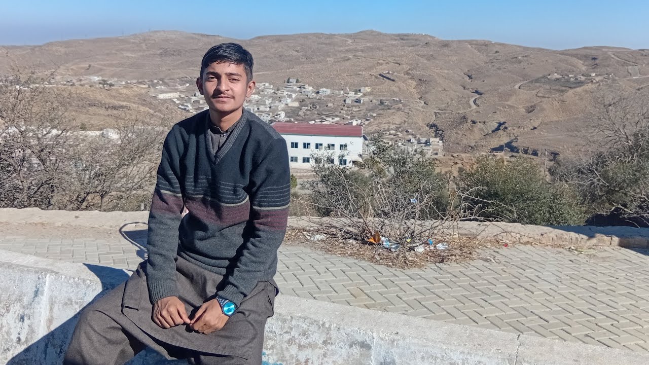 Hum Fort Manru gay Fatima jinnah park gay or shopping bhi ki