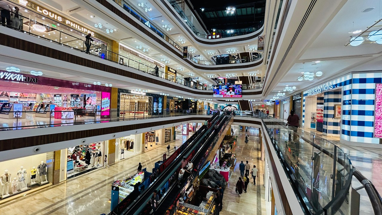 Mall of Dehradun Tour | Inside Uttarakhand’s Largest & Most Luxurious Mall!🛍️@theindiantravelvlog