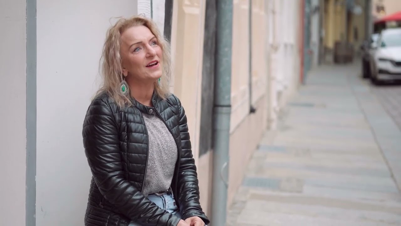 Corinna Anders - Weil es weh tut