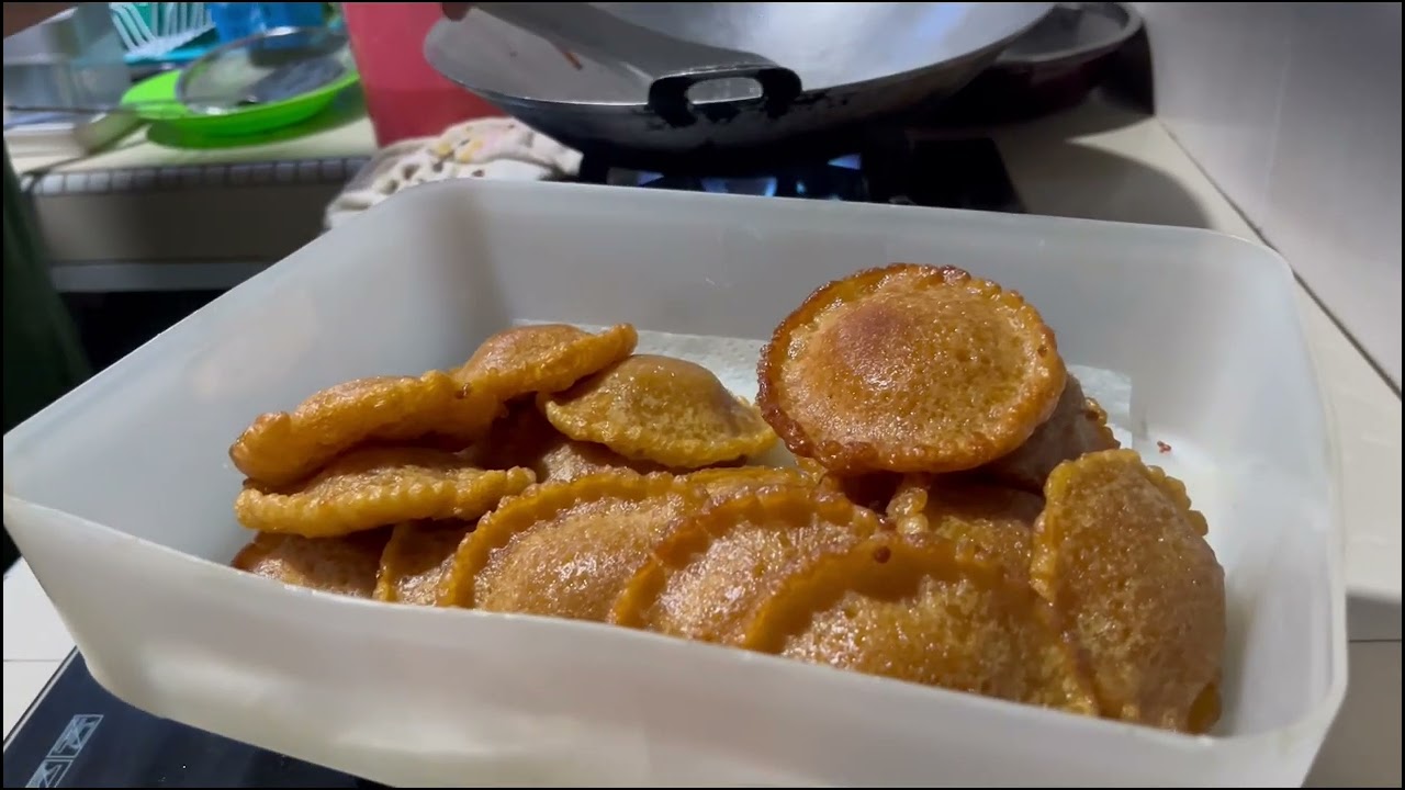 Kuih penyaram:warisan tradisi Borneo