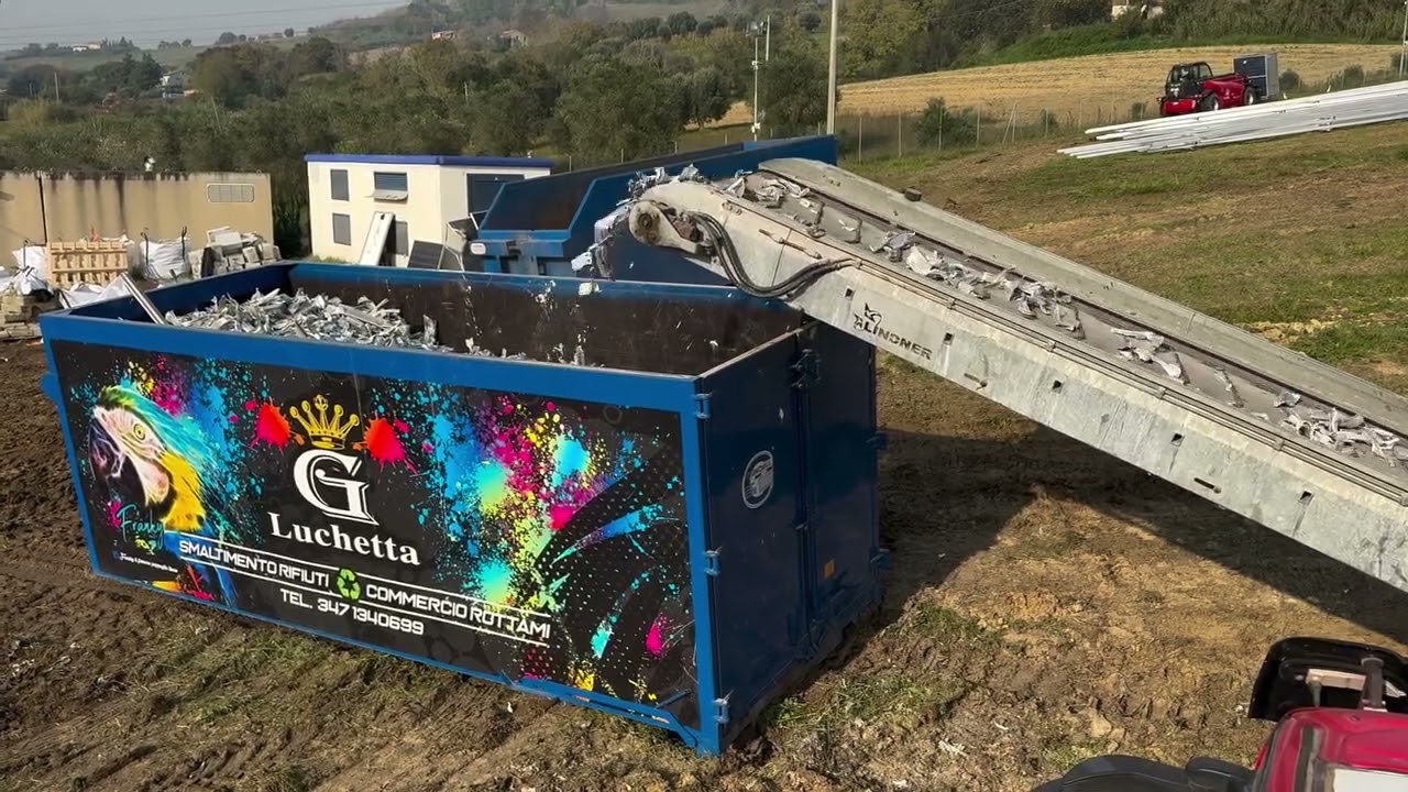 Luchetta Rottami - Demolizione e Riduzione Volumetrica dei sostegni per pannelli fotovoltaici