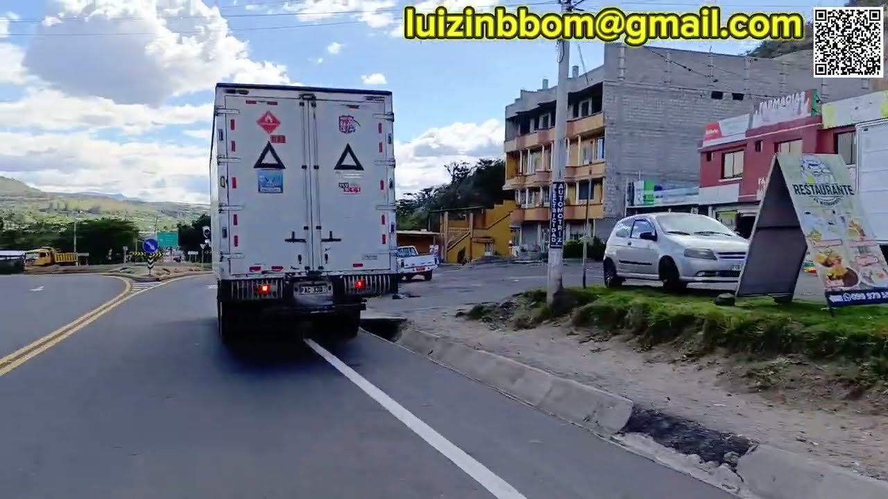 Depois de Muitas Serras, Cheguei em Guayllabamba - Equador.