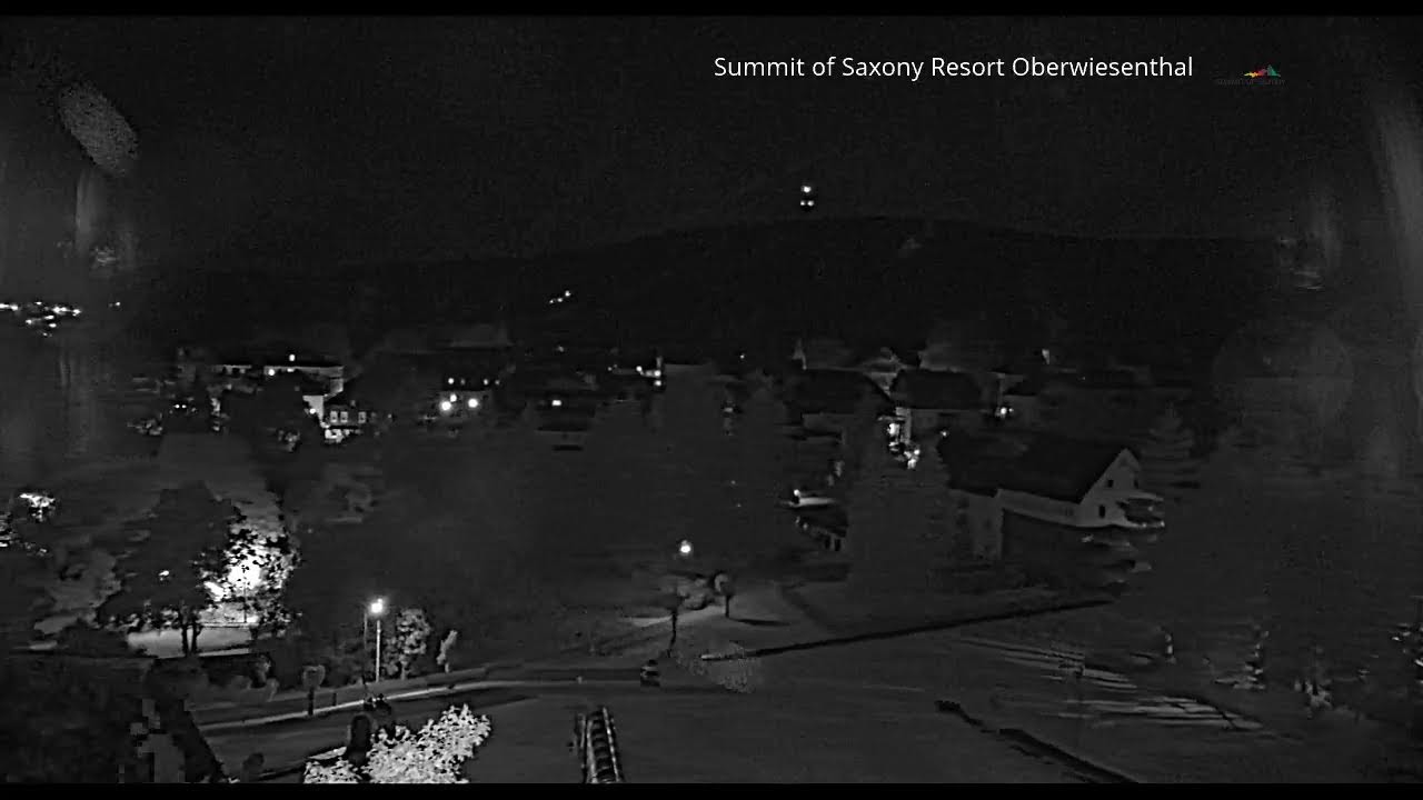 Oberwiesenthal live - Blick auf den Ort und den Keilberg