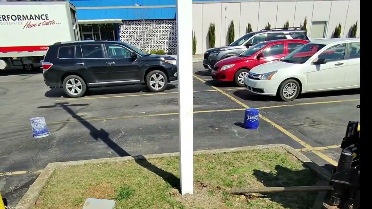 Parking Lot Light Repairs