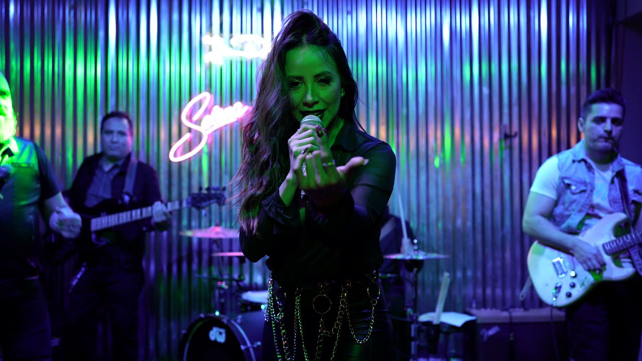 LA LLAMADA / COVER / SELENA