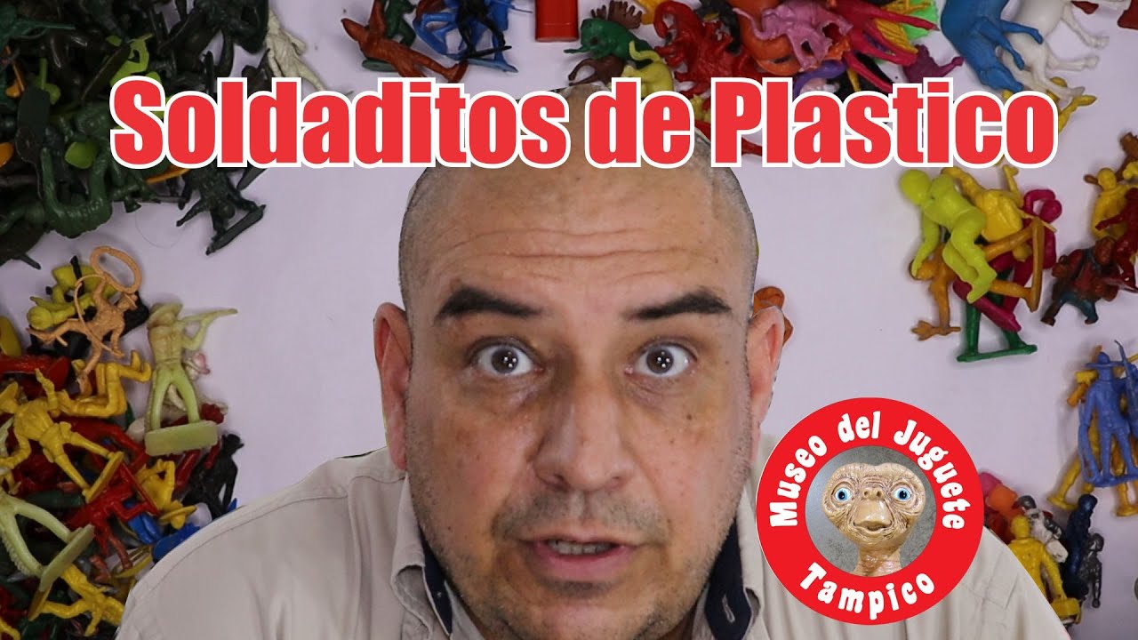 Lo que llego al museo, una bolsota de soldaditos de plastico revueltas y varias chacharas mas