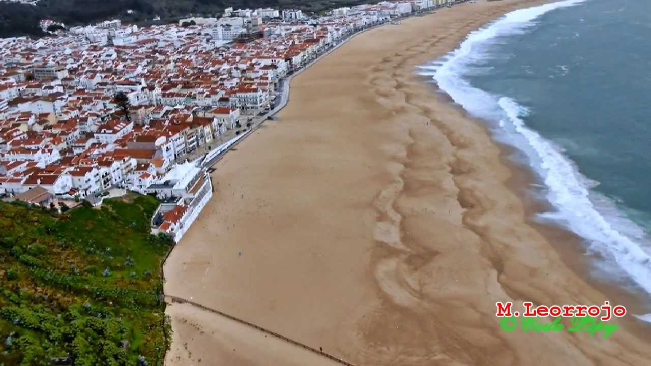 Nazarè.-Portugal/by Leorrojo.