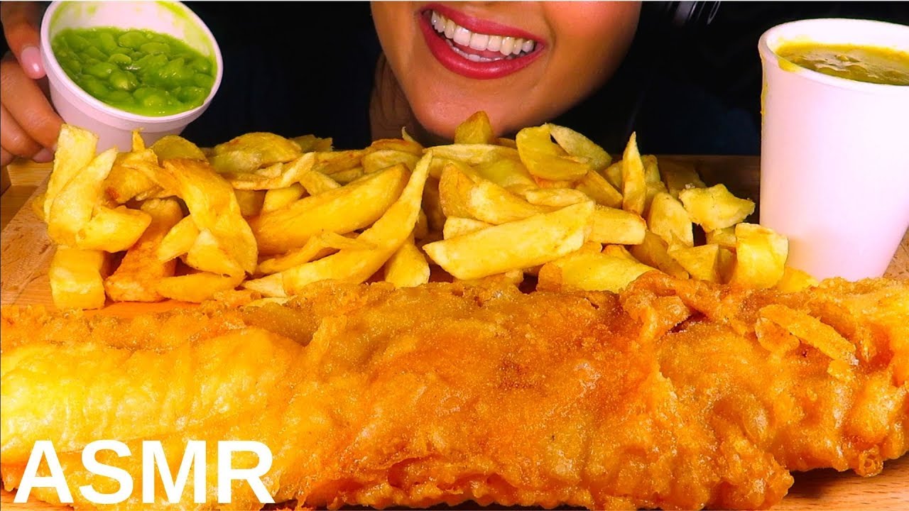 ASMR BRITISH CLASSIC l GIANT FISH & CHIPS MUKBANG *NO TALKING* CRUNCHY EATING SOUNDS