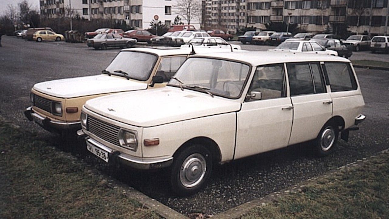 Wartburg - auto, które w PRL-u było luksusem, a dziś kosztuje mniej niż rower!