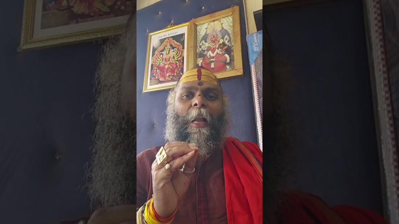 మంత్ర శాస్త్రంలో సాధకులు అడిగిన ప్రశ్నలకు  సమాధానములను ఇస్తున్న మహాతాంత్రిక శ్రీ రాజశేఖరానందస్వామీజీ