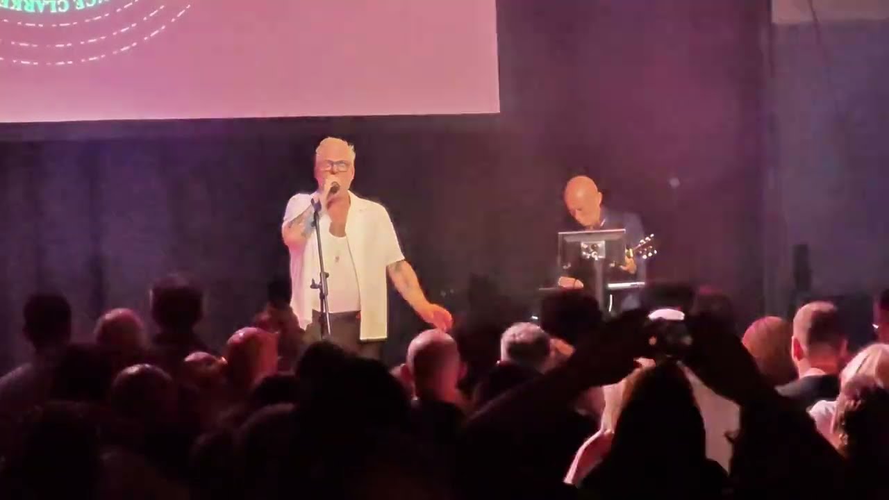 Erasure - A Little Respect (Live In Edinburgh 2025)