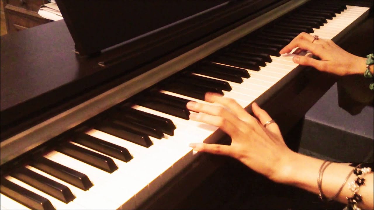 Medcezir Bolum 49 Mira piano