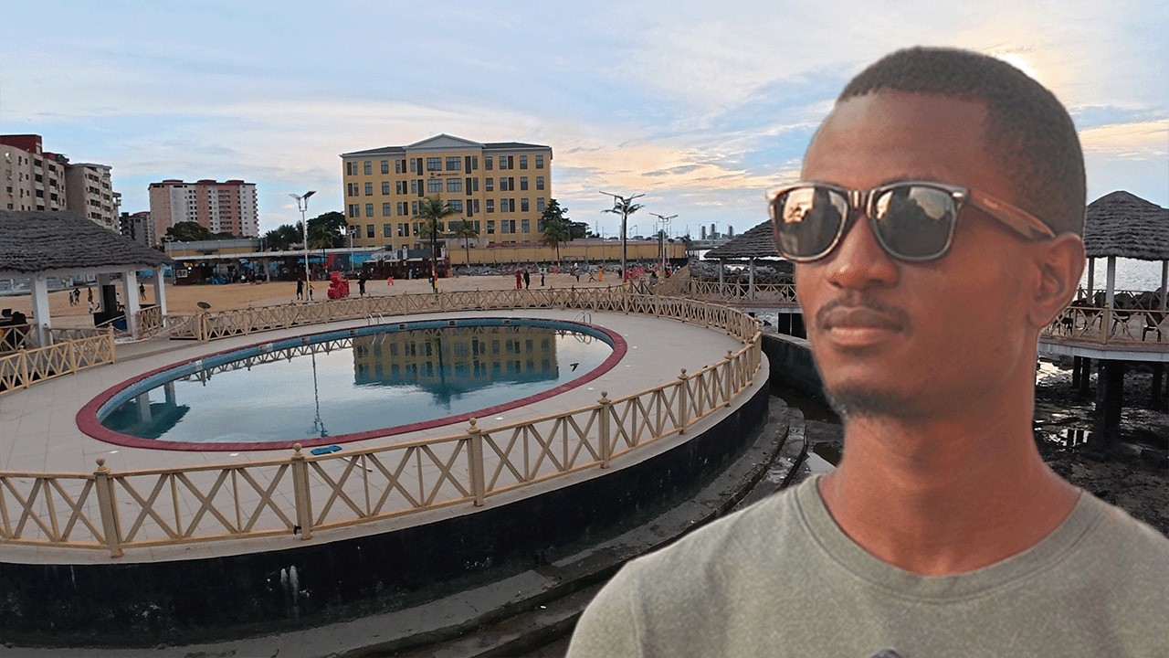 Une journée à la plage camayenne à Conakry – ambiance, rencontres et vives