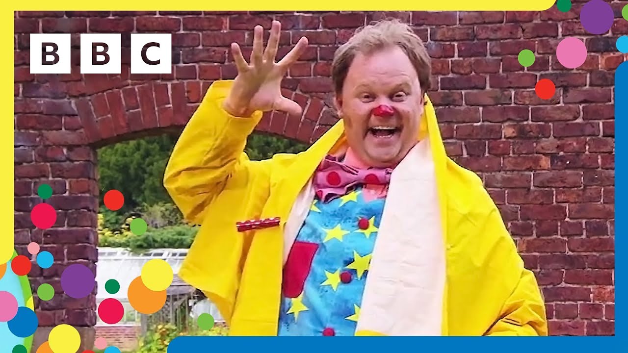 Mr Tumble and his weather dial 🌈🌧️💨☀️ | Mr Tumble and Friends