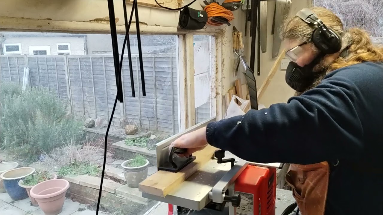 playing with my new Einhell TC-SP 204 Thickness Planer