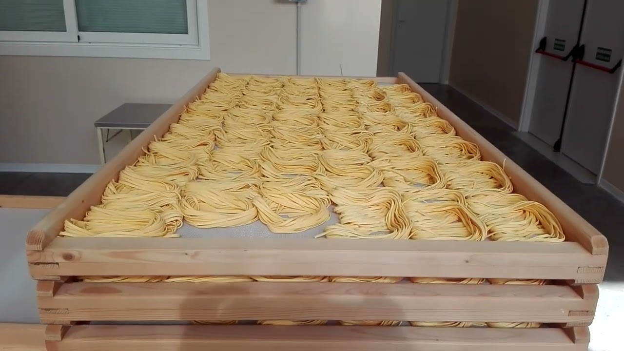 PASTIFICIO CAPONI: La nostra Pasta, dal 1953!