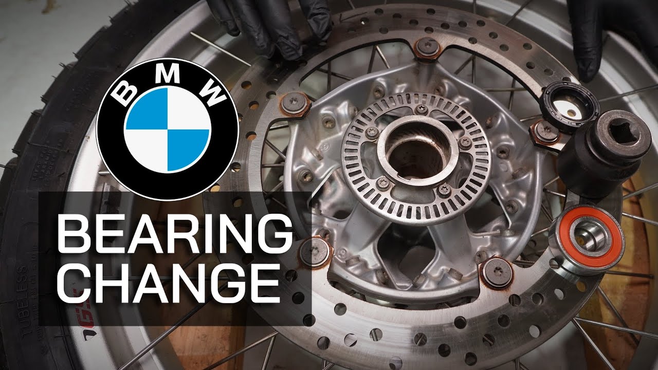 Replacing front wheel bearings 2013 BMW R1200GS (LC) #bmwgs1200  #bmwmotorrad