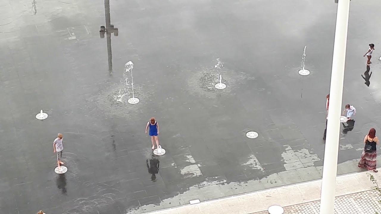 Construction work continues in Centenary Square  | August 2019