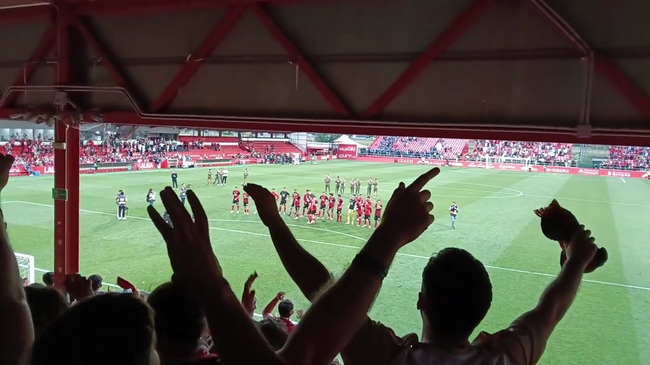 Celebración victoria en el partido de ida de ascenso a primera #MirandésOviedo