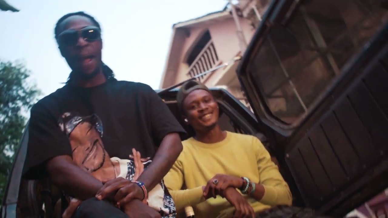 CHRIS WEEZY OG - SO BUNIA Feat. Zoody (Video Official)