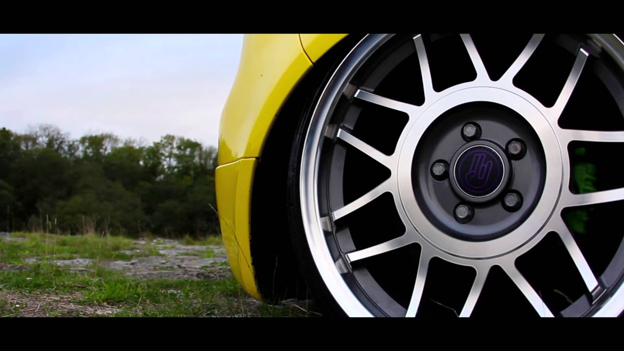 Yellow Mellow Mk5 Golf