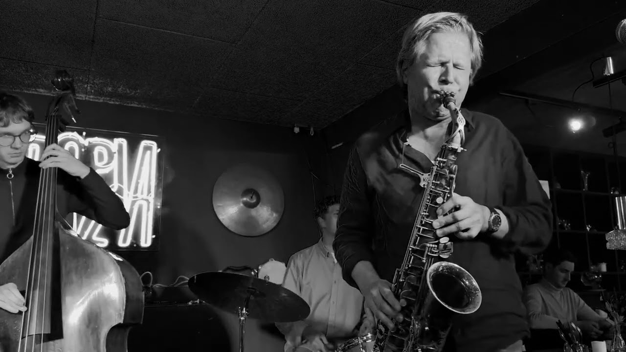 Utopiajazz once again....wednesday and jam  session...magic place