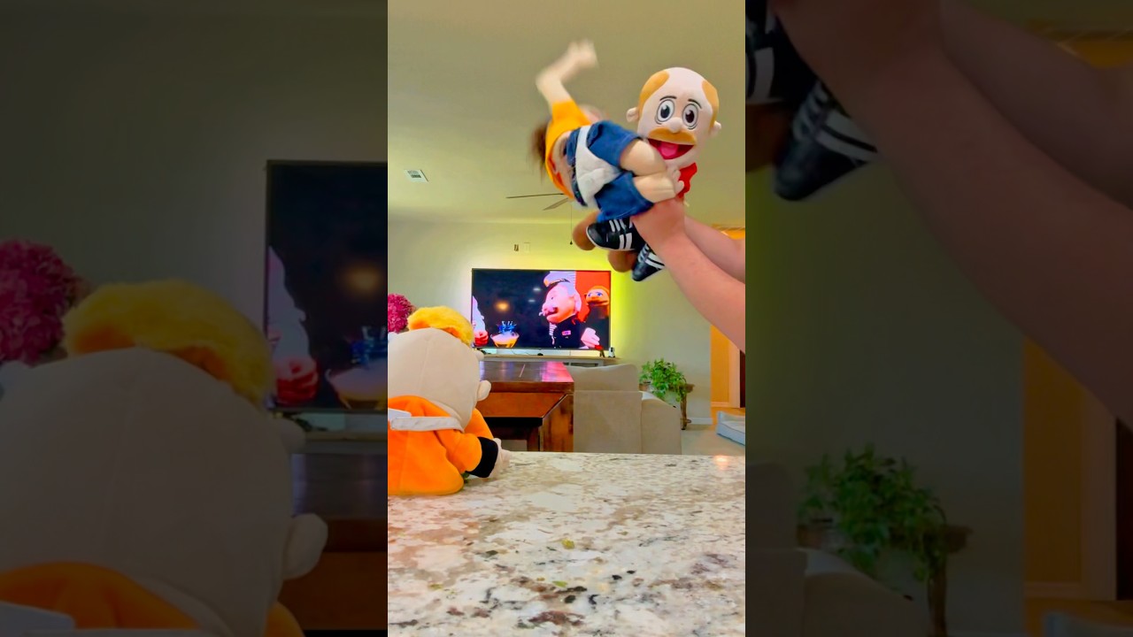 MARVIN TACKLED JEFFY 💀💯 #funny #comedymovies #sml #comedymemes #smlpv #smlrose #comedy #puppet