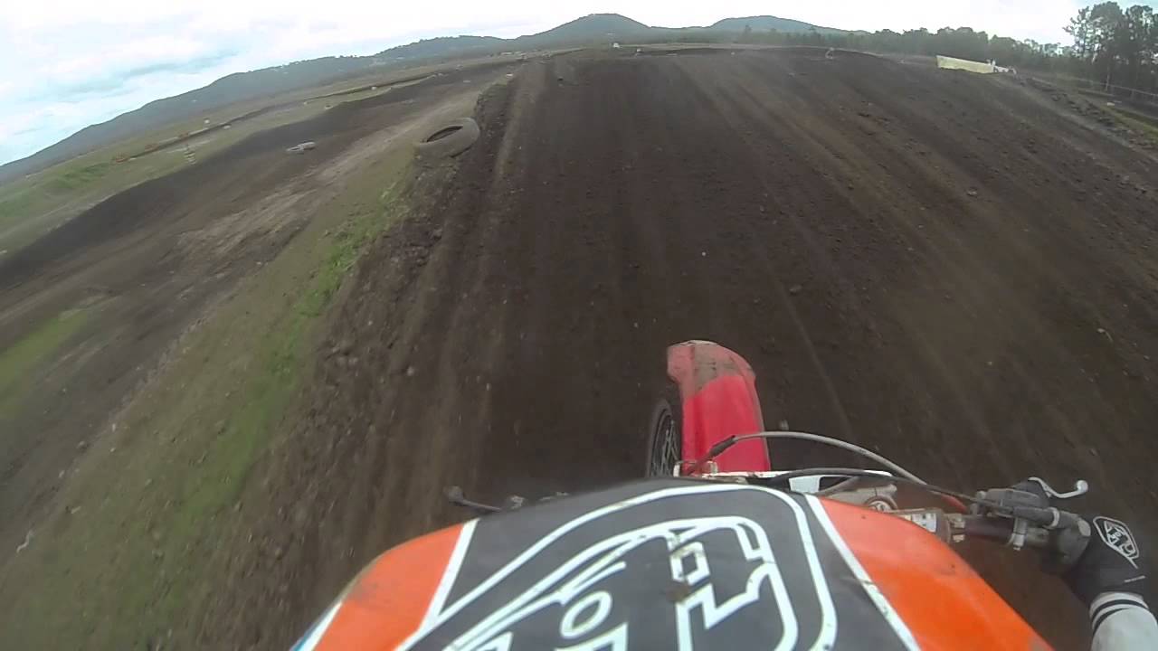 CR125 @ COOLUM SAND TRACK / DYLAN PETERSON
