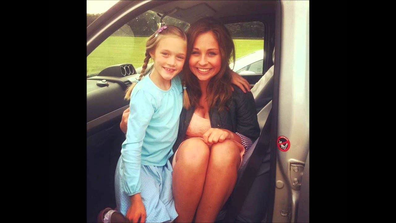 Daisy and Phoebe tomlinson