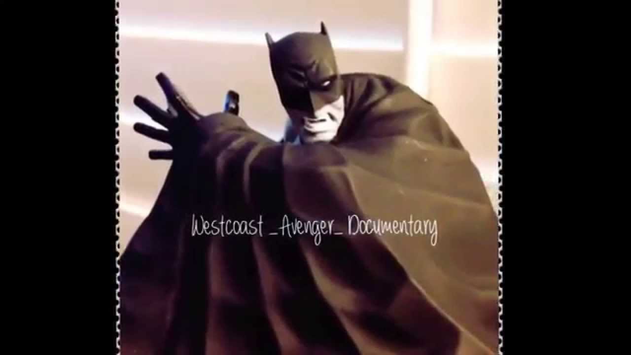 Batman black and white statues