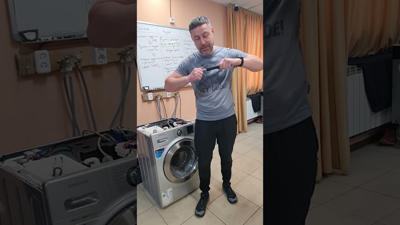 поменял амортизаторы но машинка трясется