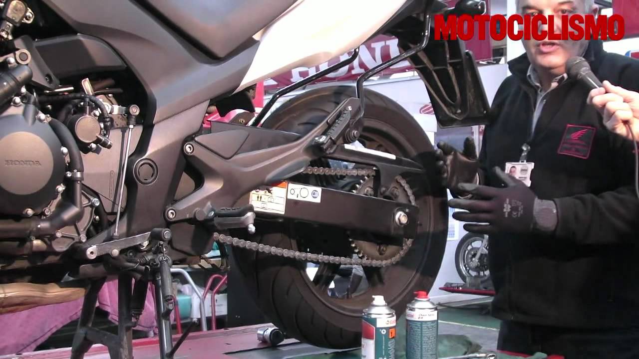 La manutenzione della catena della moto - Motociclismo
