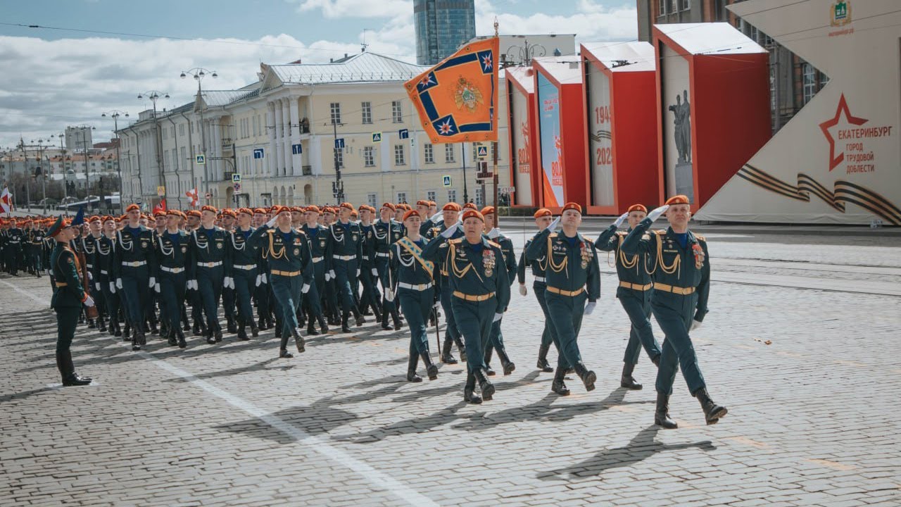 Видеорепортаж с Парада Победы