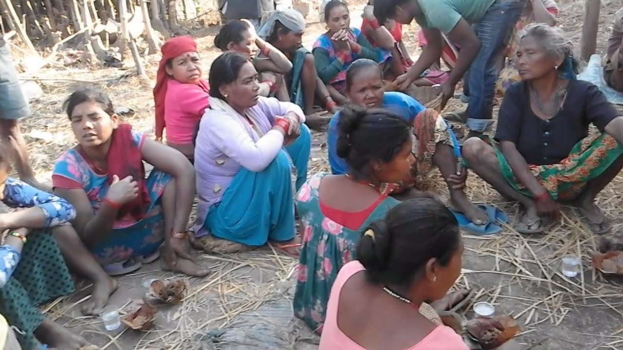 यस्तो छ थारु परम्परा अनुसार दाङ्ग बजैको सुद्धि 14 April 2016